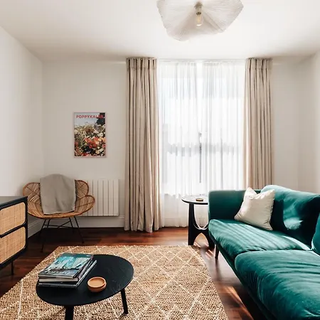 Redland - 5 *