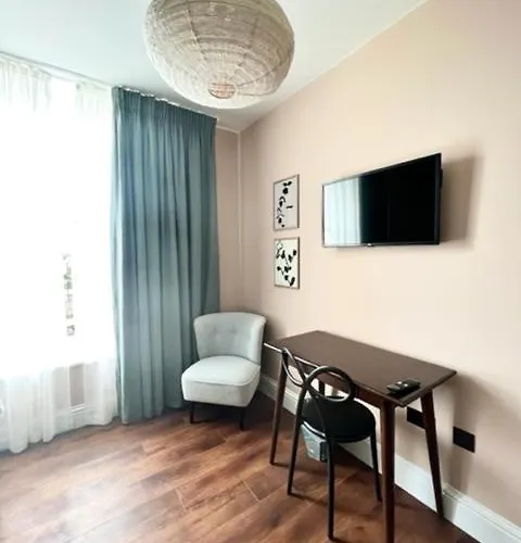 Redland - 5 Apartment *